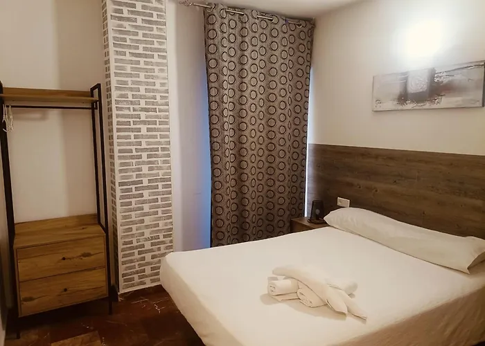 Hostal Nevot Granada